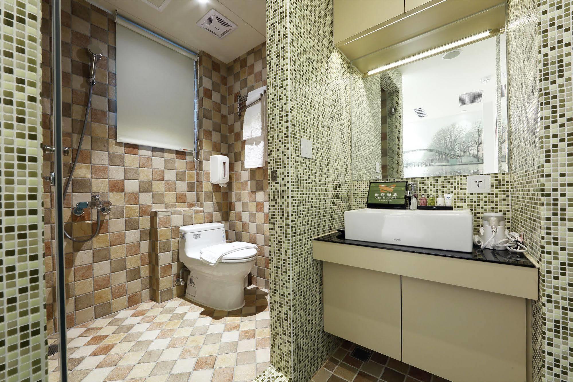 Shichi Hotel Гаосюн Экстерьер фото